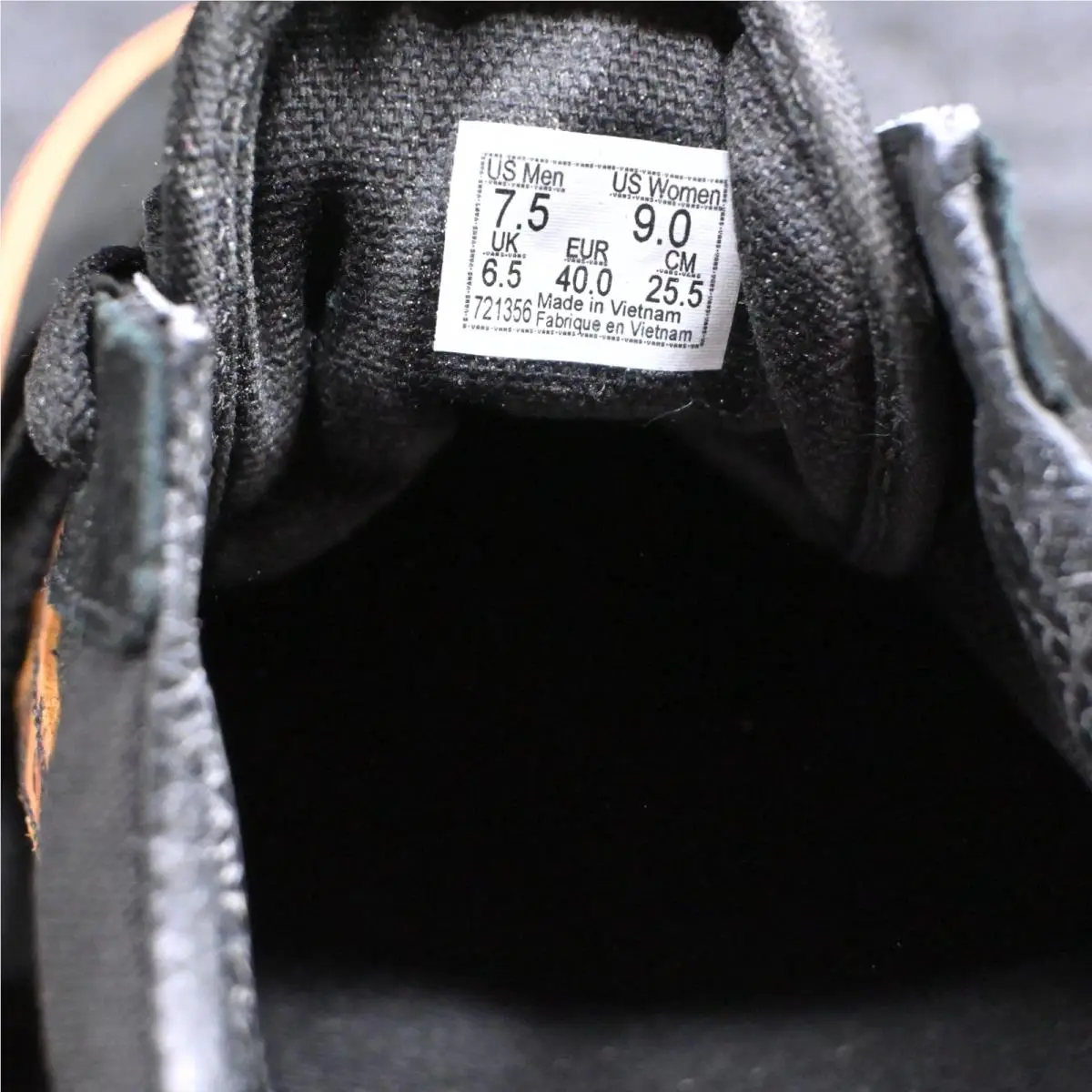 Vans shoes - Vans Old School - Old School - 00497434 - Brown 10