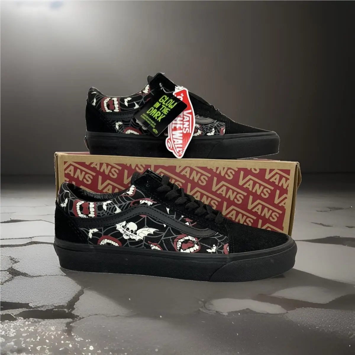 Vans Old Skool Glow Frights” Off The Wall” “” Men’s SZ 11.5
