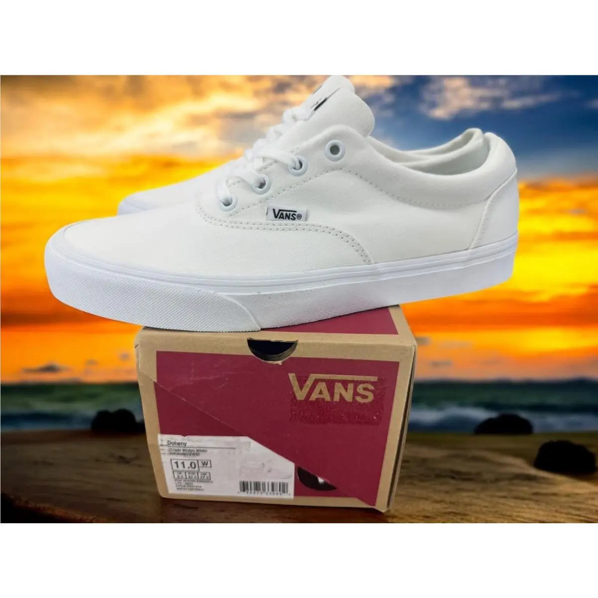 Vans Doheny Canvas Triple White Sneakers Women’s Size 11W Casual Skate Shoes