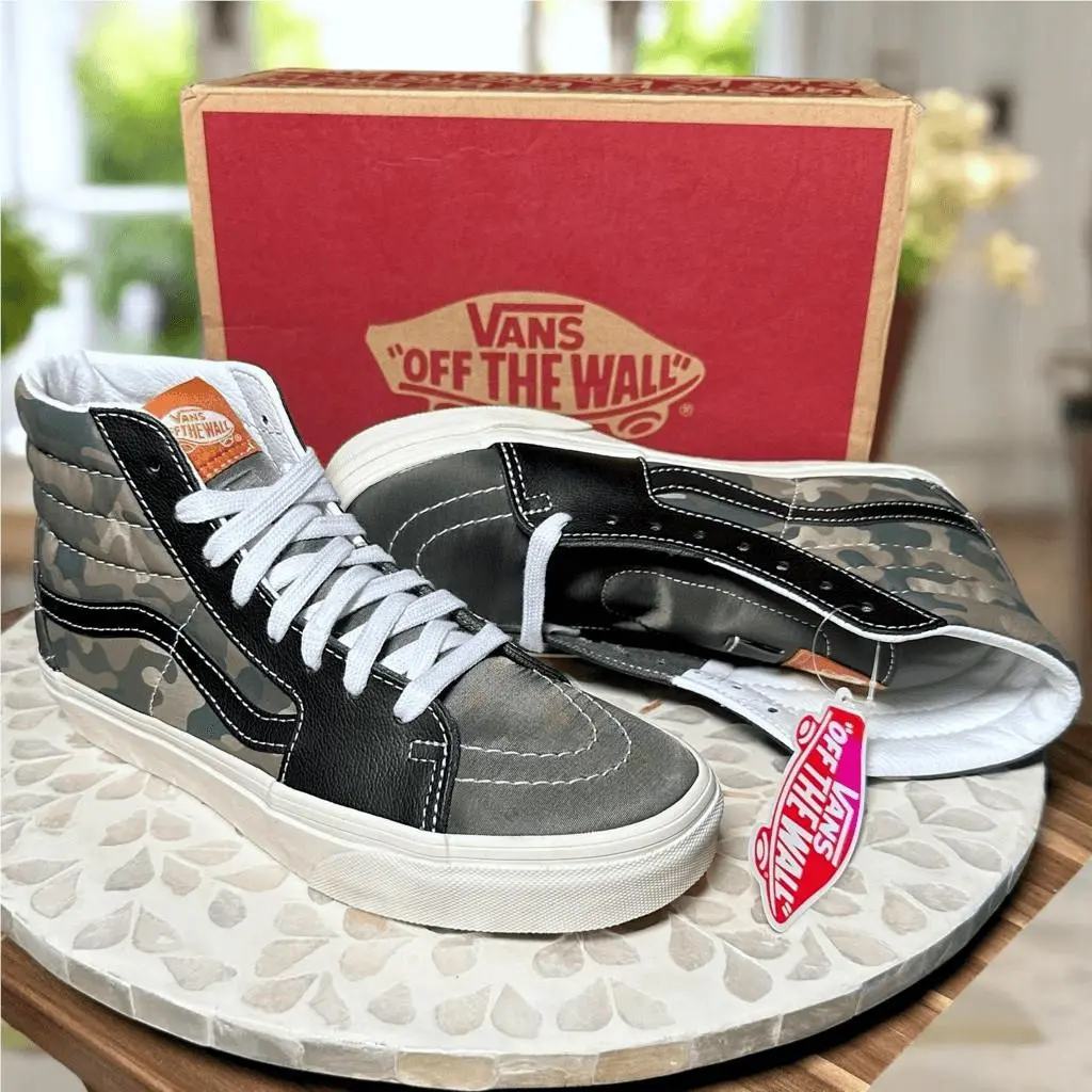 Vans Sk8-Hi Mixed Utility Camo Sneakers Woman’s 8 Men’s 6.5