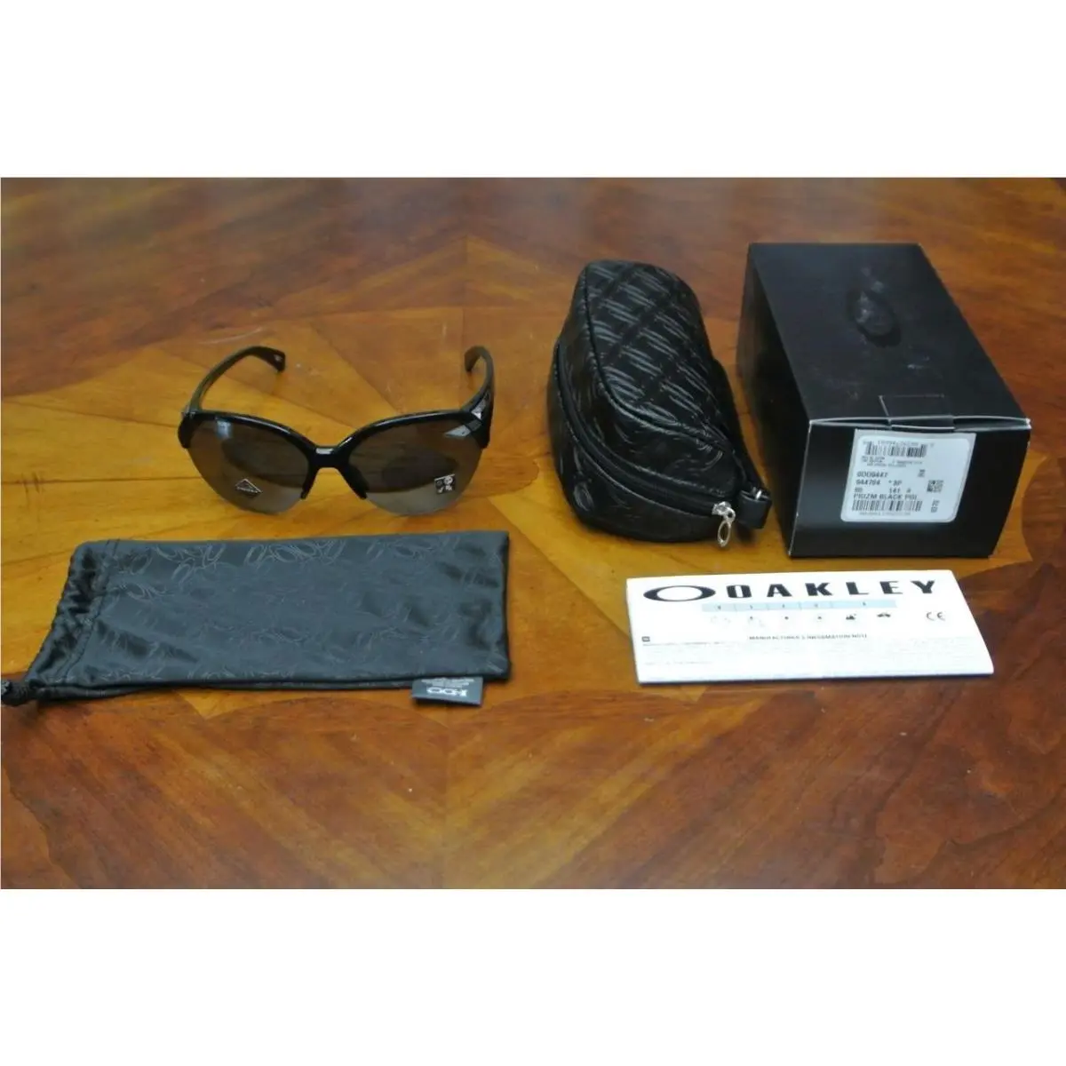 Oakley Womens Trailing Point Sunglasses Black w/ Prism Black Polarized OO9447