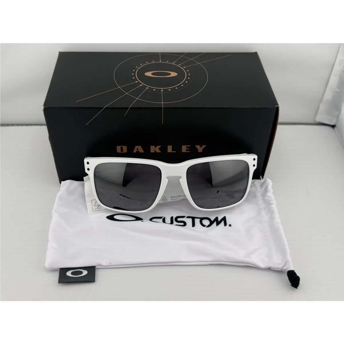 Oakley Holbrook Custom Matte White / Black Prizm Black Iridium Polarized