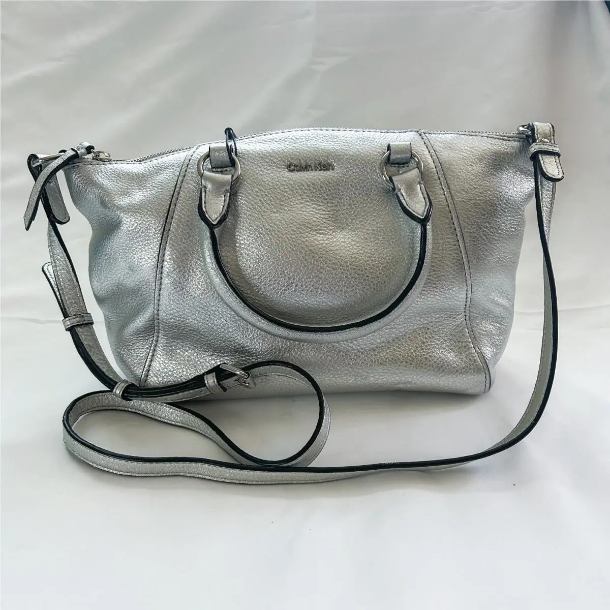 Calvin Klein Avery Silver Leather Purse Originally