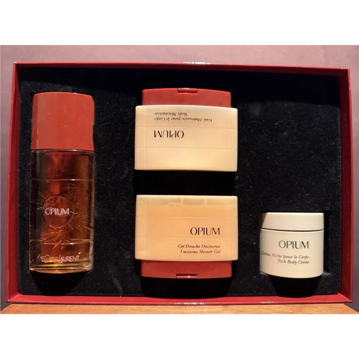 Opium Yves Saint Laurent 4 Pcs. Gift Set 1.6 OZ Edt 1.6 OZ Lotion Cream Gel