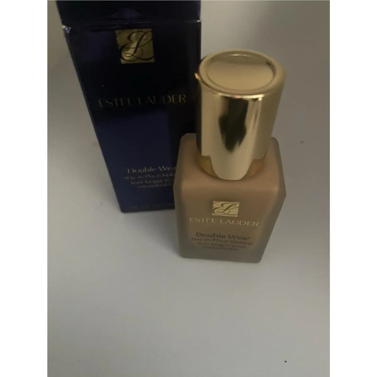 Estee Lauder Double Wear Stay Place Makeup -3W1.5 Fawn Formula