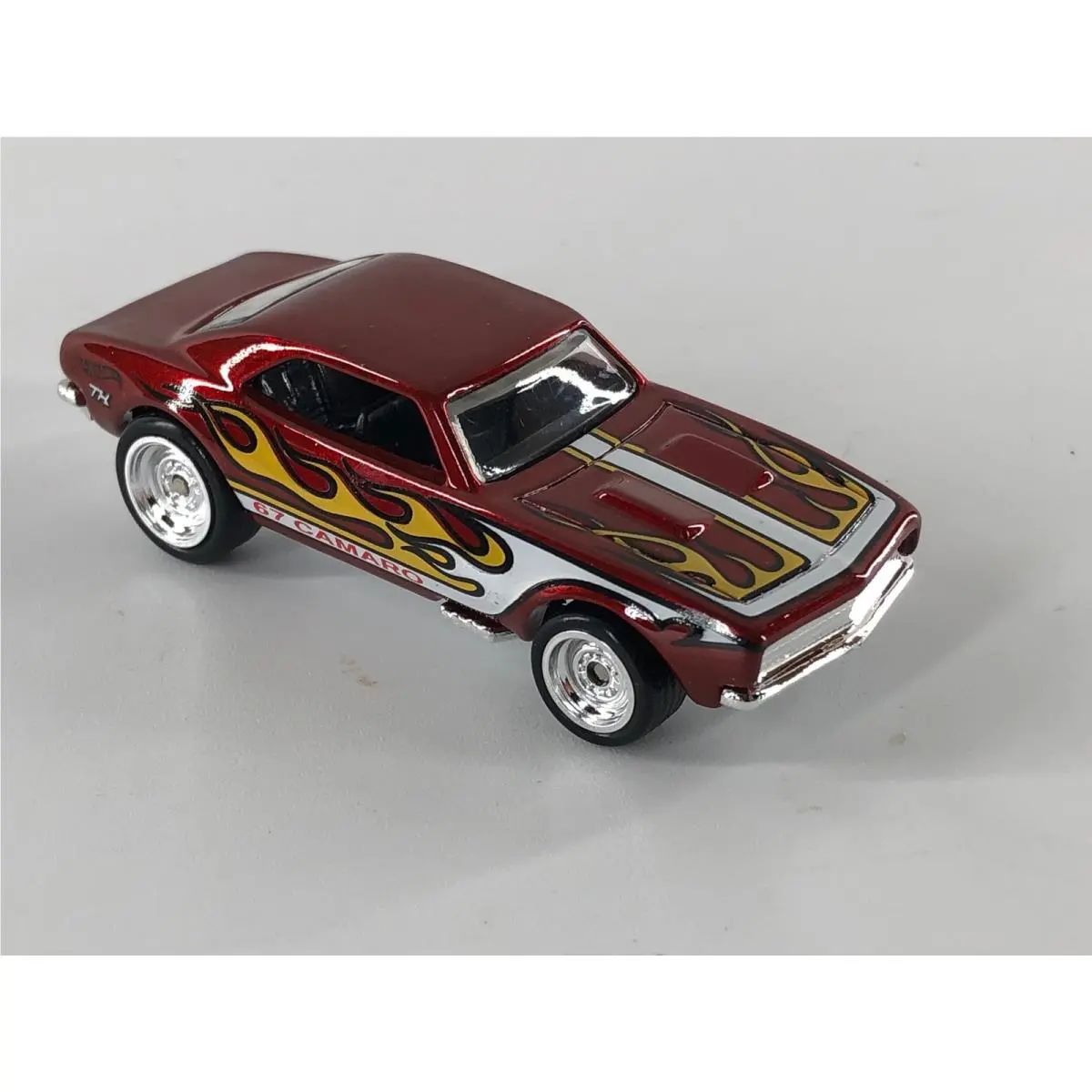 Hot Wheels `67 Camaro Red 2017 Super Treasure Hunt Loose