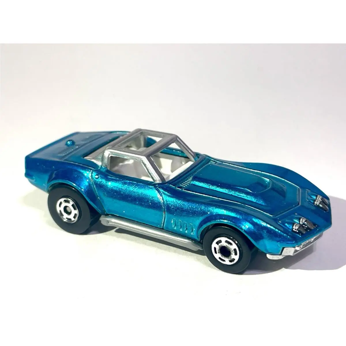 Hot Wheels ‘69 Corvette Racer Custom Made Diecast Gorgeous Car Hot Ones