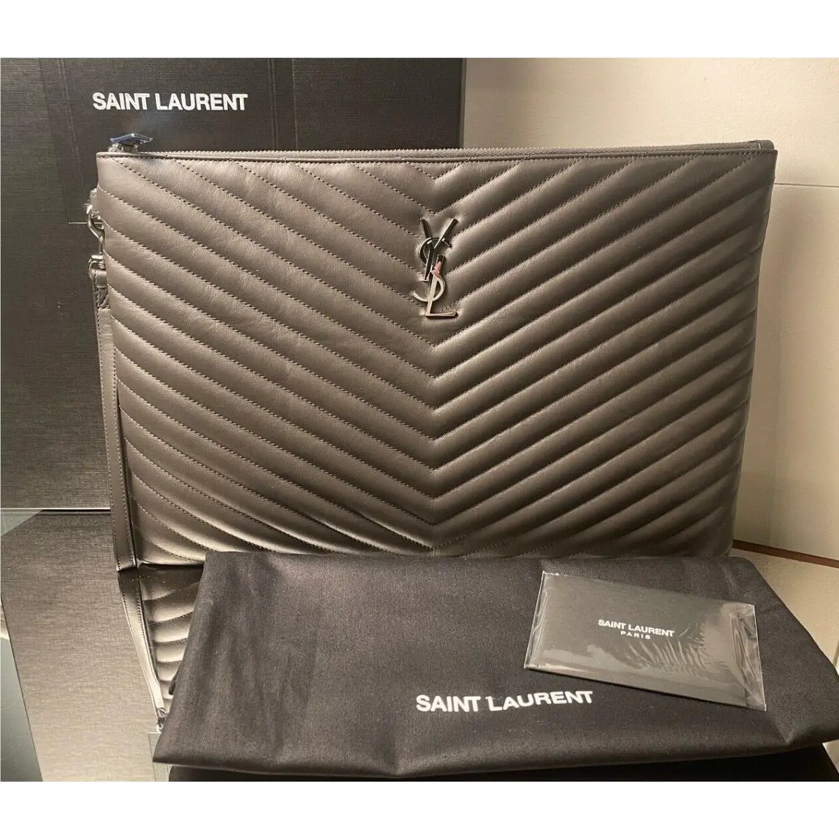 Saint Laurent Paris Matelasse Monogram 440222 Gray Leather Clutch Bag
