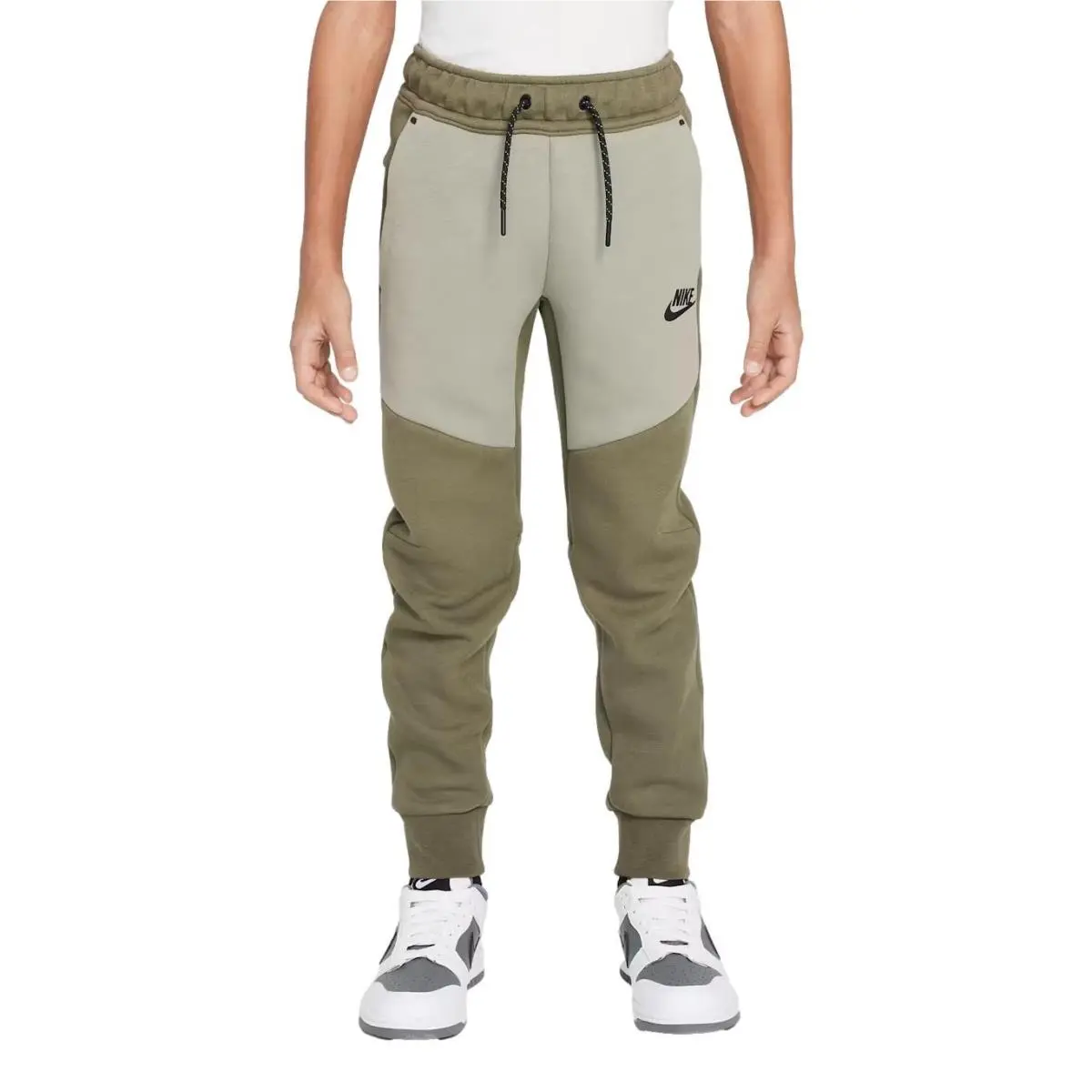 Nike clothing - Green 1