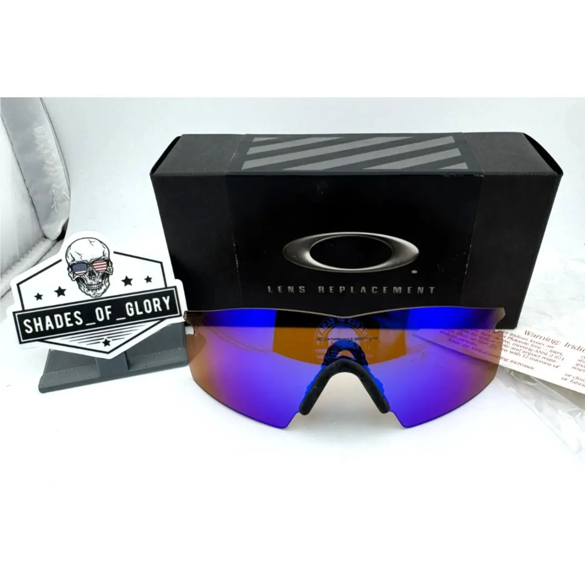 M Frame Strike Blue Iridium Lens Nose Pad Sunglasses Vtg Box by Oakley