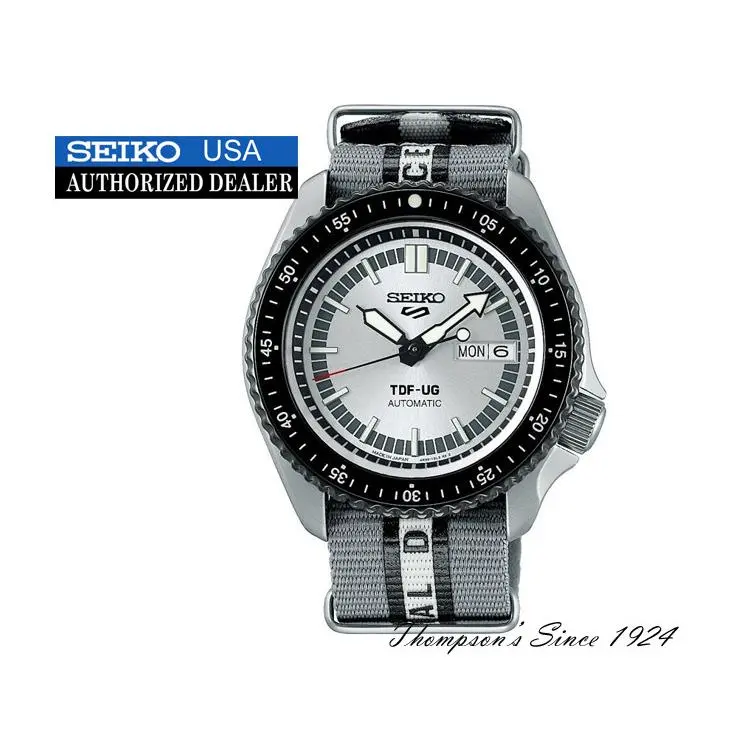 5 Sports Ultraseven SRPJ79 Double Dual Tone Dial Nylon Men`s by Seiko