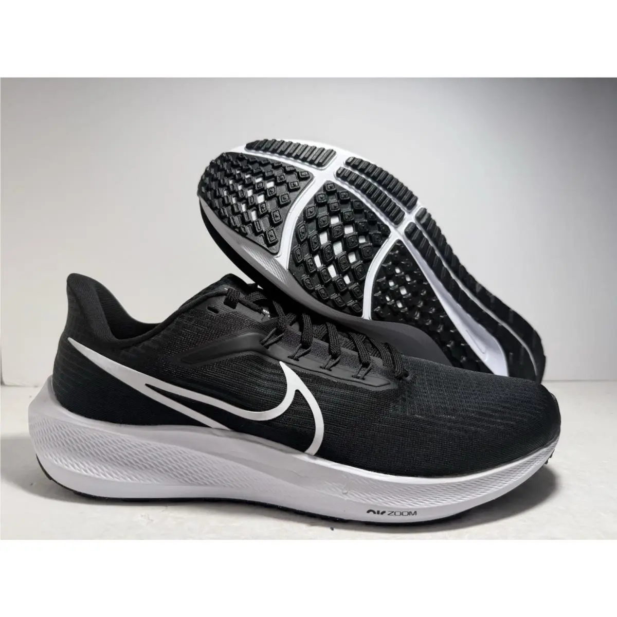 Nike Air Zoom Pegasus 39 Black White Running Sneaker DH4071-001 Men Size