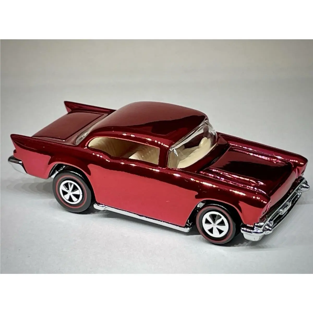 Hot Wheels Custom Made Redline `57 Chevy Spectraflame Red