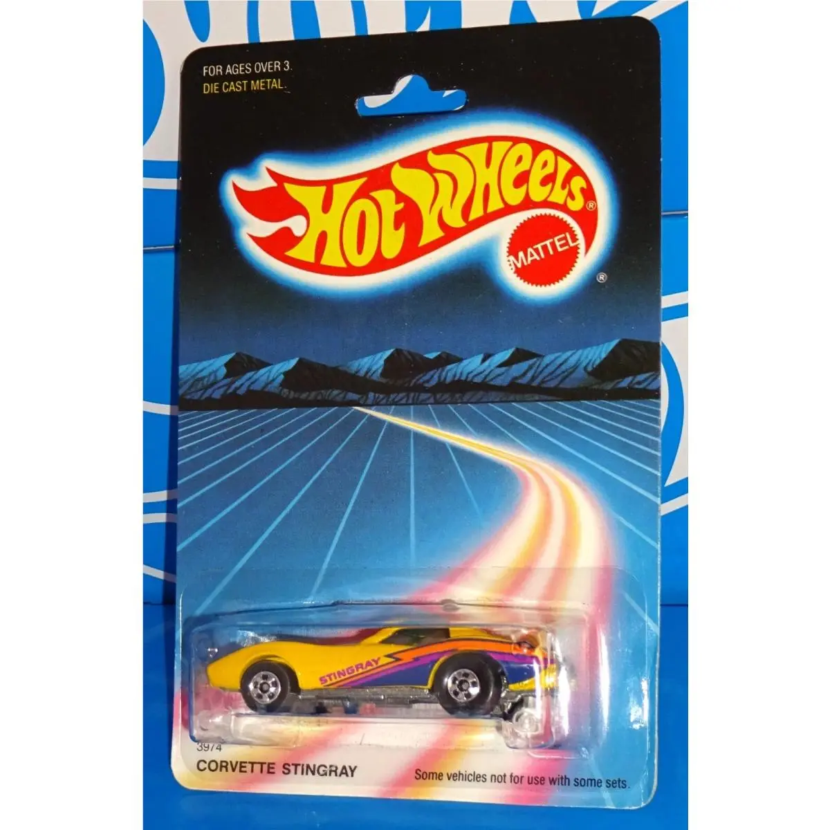 Hot Wheels Vintage 1988 Mainline 3974 Corvette Stingray Yellow w Blue Tampo Bws