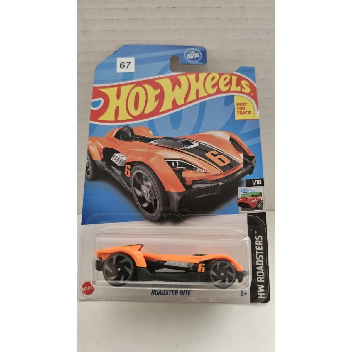 Hot Wheels HW Roadsters Roadster Bite 1:10 Scale Car Diecast 1:64 Model Kit