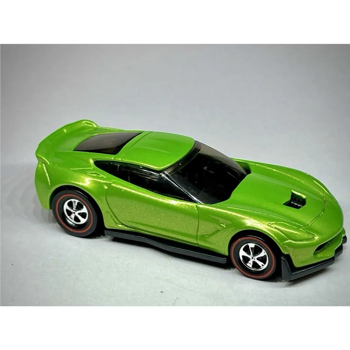 Hot Wheels Custom Made Green Spectraflame Redline Corvette C7 Z06