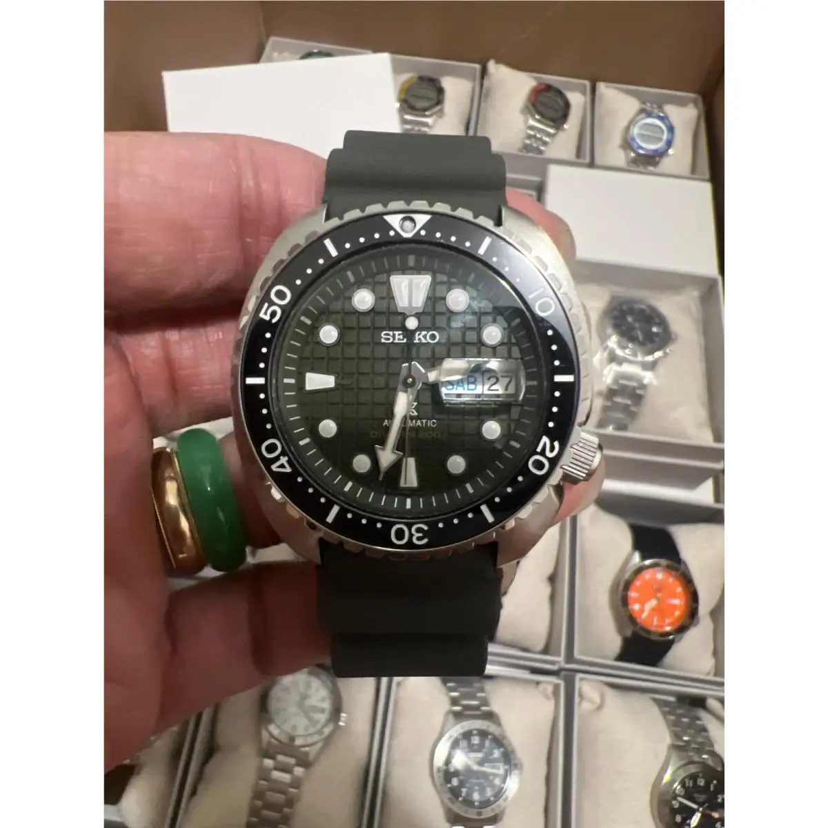 Seiko Prospex Olive Green Men`s Watch SRPE05 Made In Japan Omg