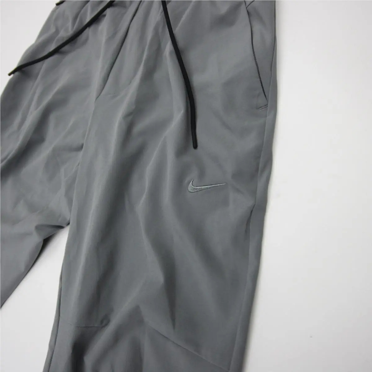 Nike clothing - Dark Gray 2