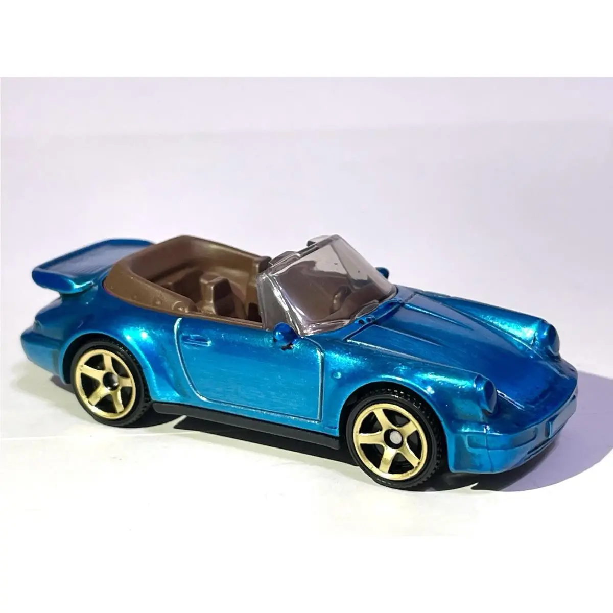 Hot Wheels Porsche 911 Turbo Cabriolet Custom Made Spectraflame Blue