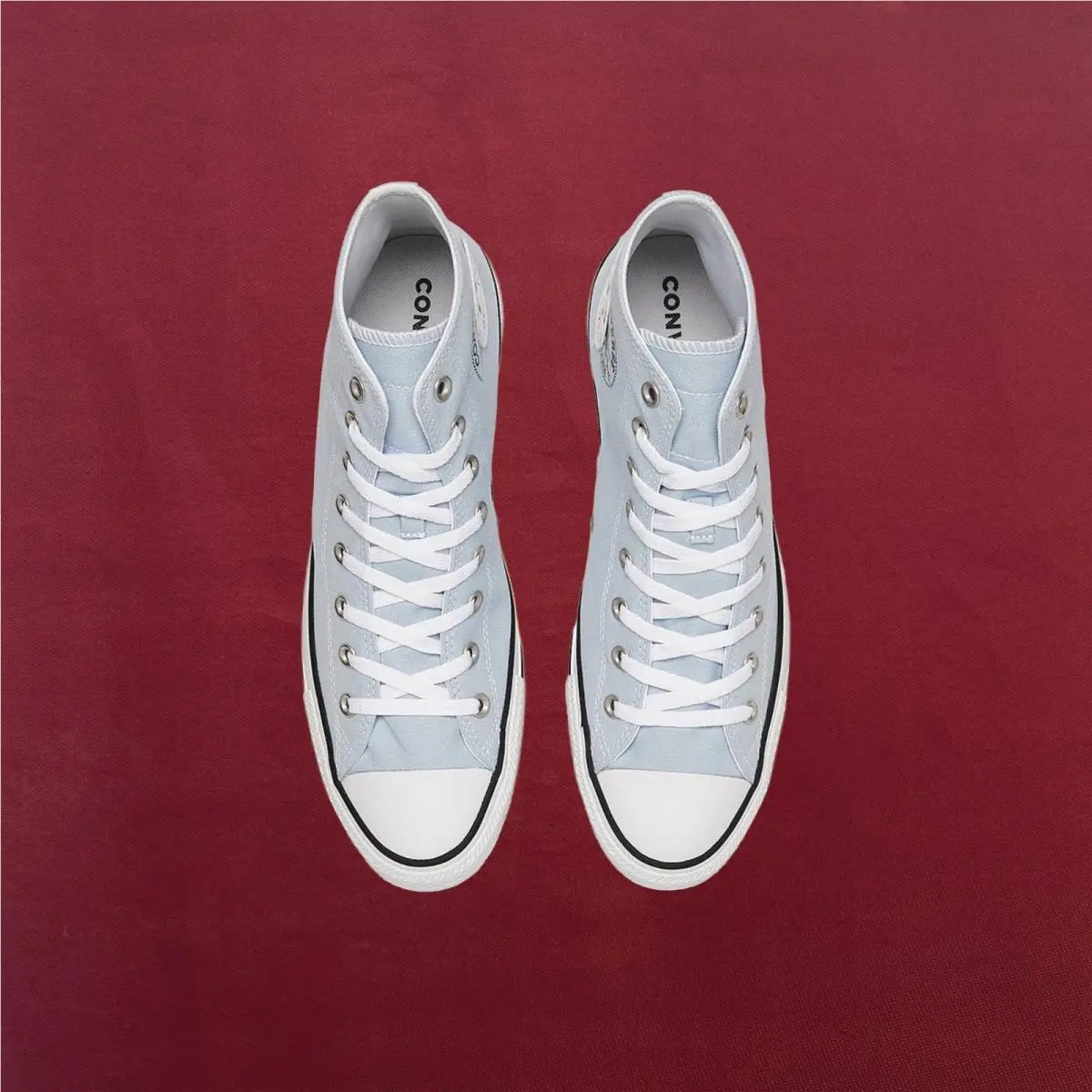 Converse Chuck Taylor All Star Unisex Sneaker Men’s 11 / Women’s 13