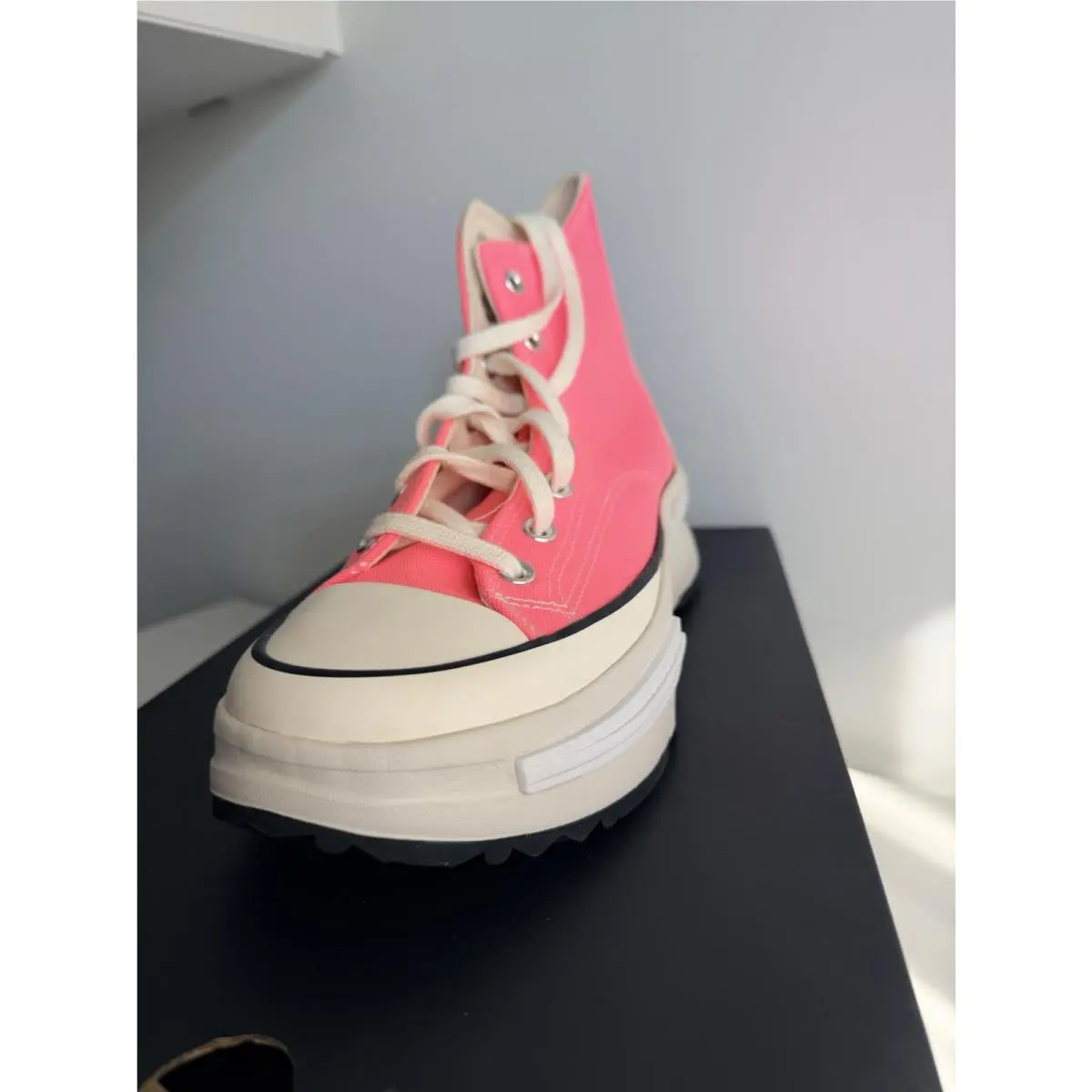 Converse Women`s Run Star Hike High Top Platform Shoes Canvas Size 9