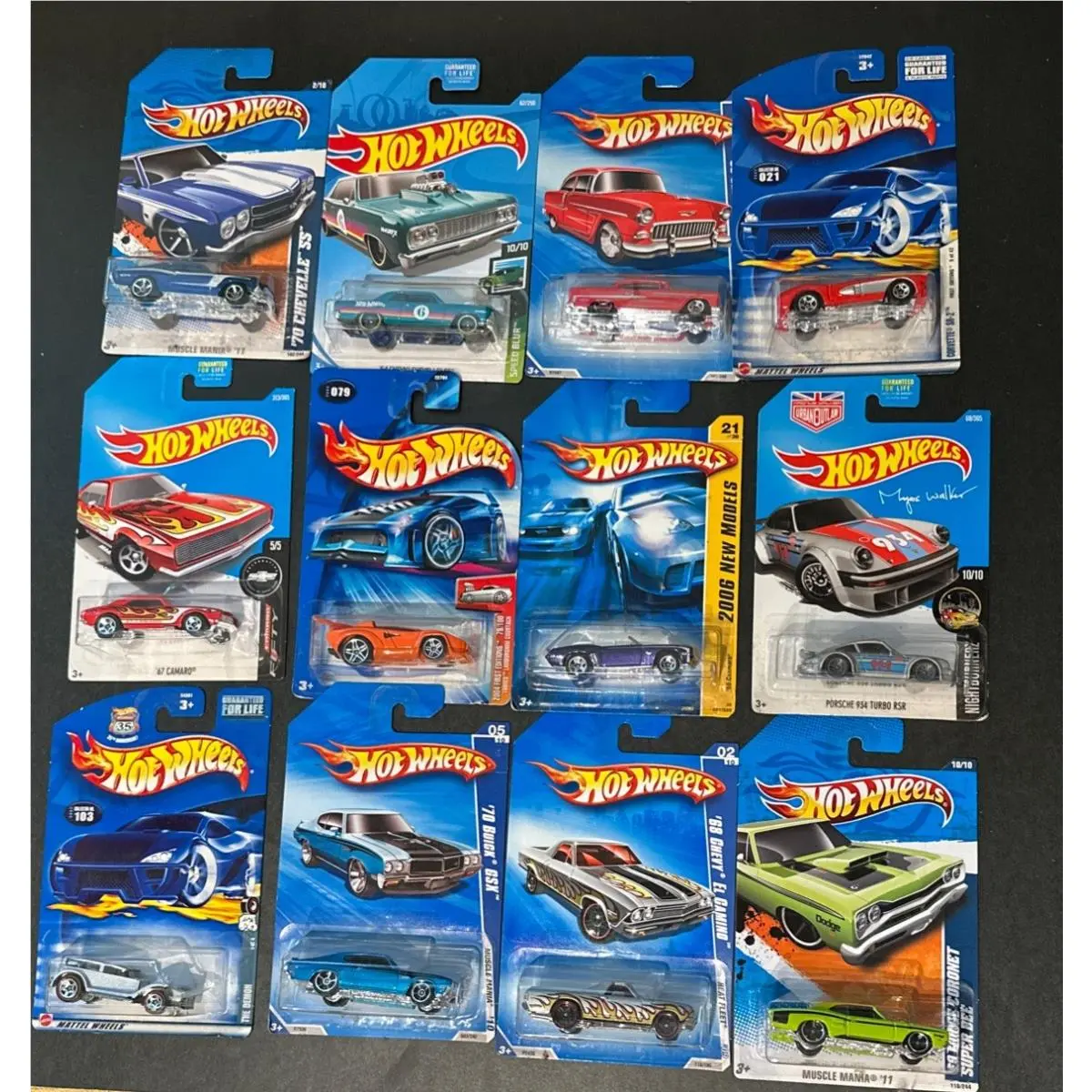 Hot Wheels Set of 12 Miscellaneous 2000-2011 Condition Collectible ￼