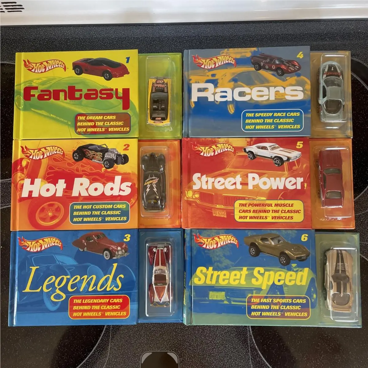 Hot Wheels Book Set Of 6 with Cars Fantasy Hit Rods Legends Racers Street 2002