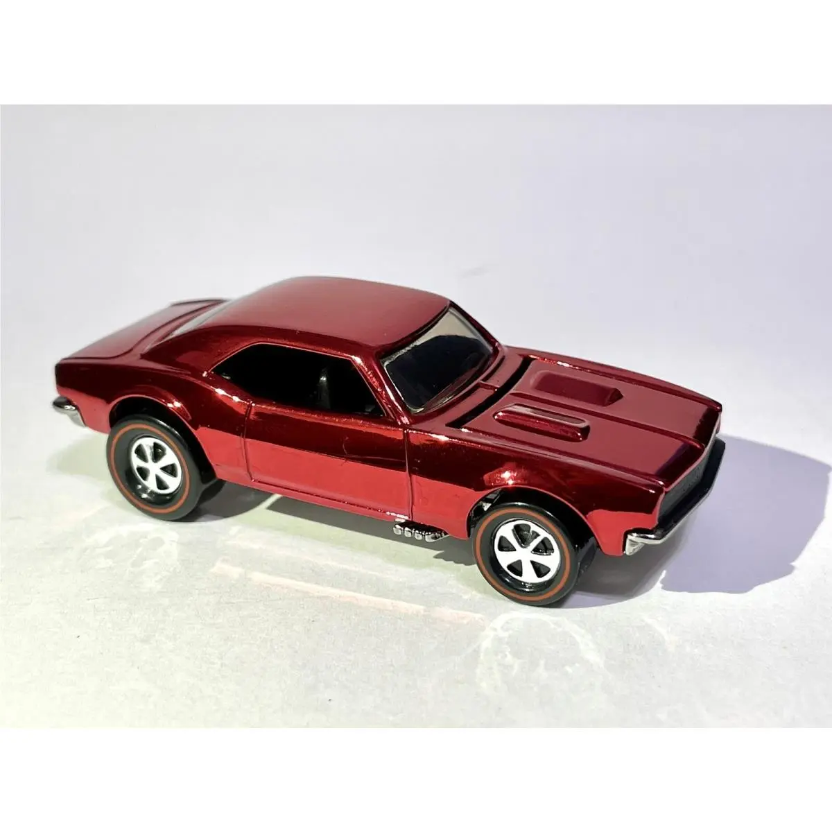 Hot Wheels Custom Made “custom Camaro” Spectraflame Red - Redline