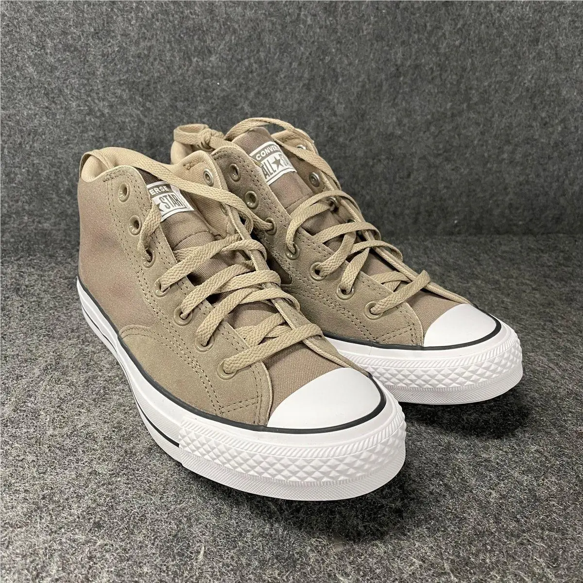 Converse Chuck Taylor AS Malden Street Mid Shoe Unisex Size M9/W11