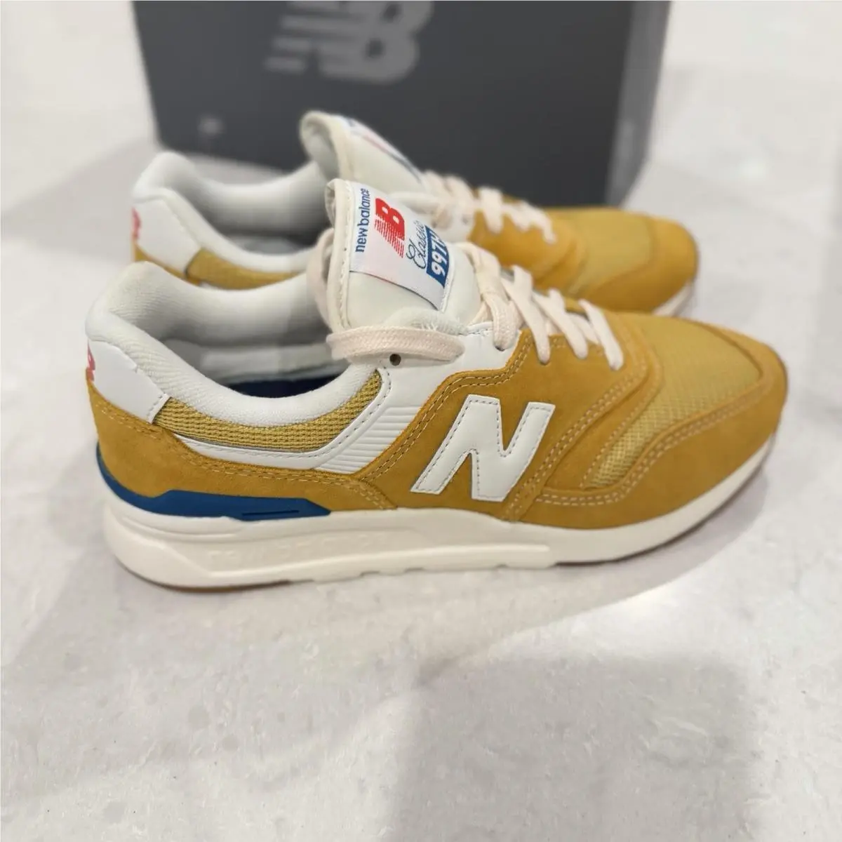 New Balance shoes - New Balance 997 - Gold (UPC: 194768646300) 1