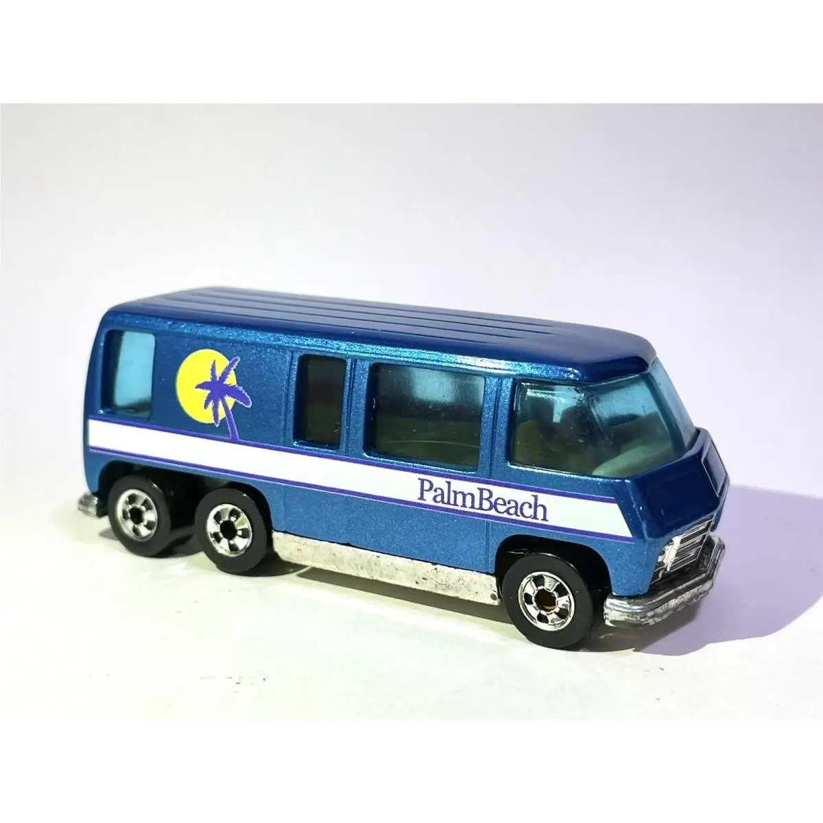 Custom Made Blackwall Hot Wheels Palm Beach Gmc Motor Home Metallic Blue