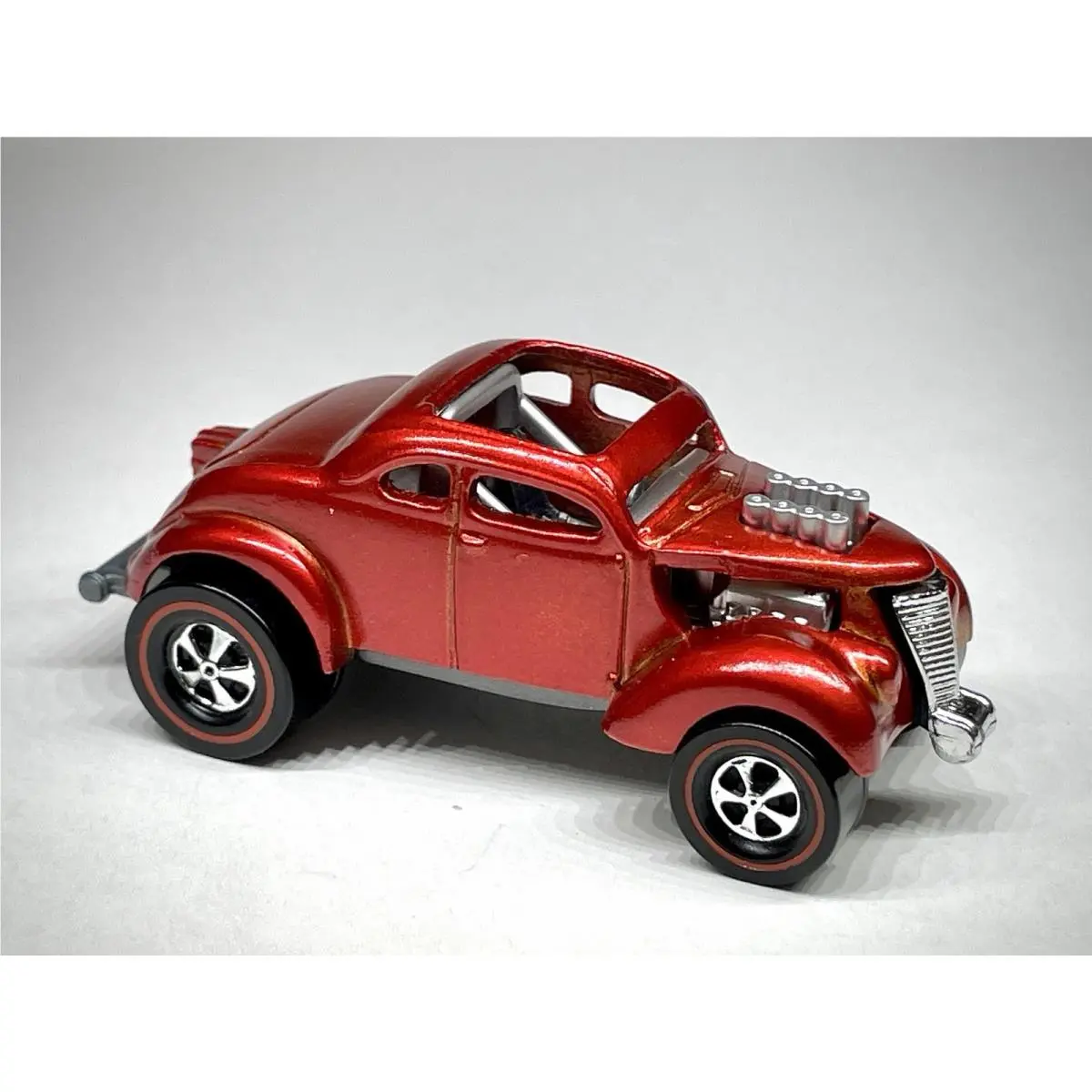 Hot Wheels Pass’n Gasser Spectraflame Custom Made Redline 1:64