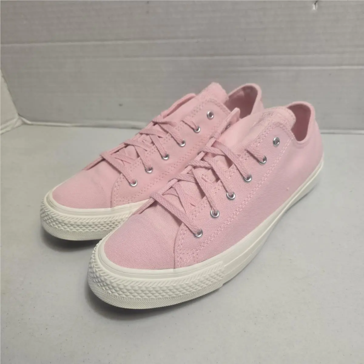 Converse Chuck Taylor All Star Ox Donut Glaze Size 6Y 8 Women`s