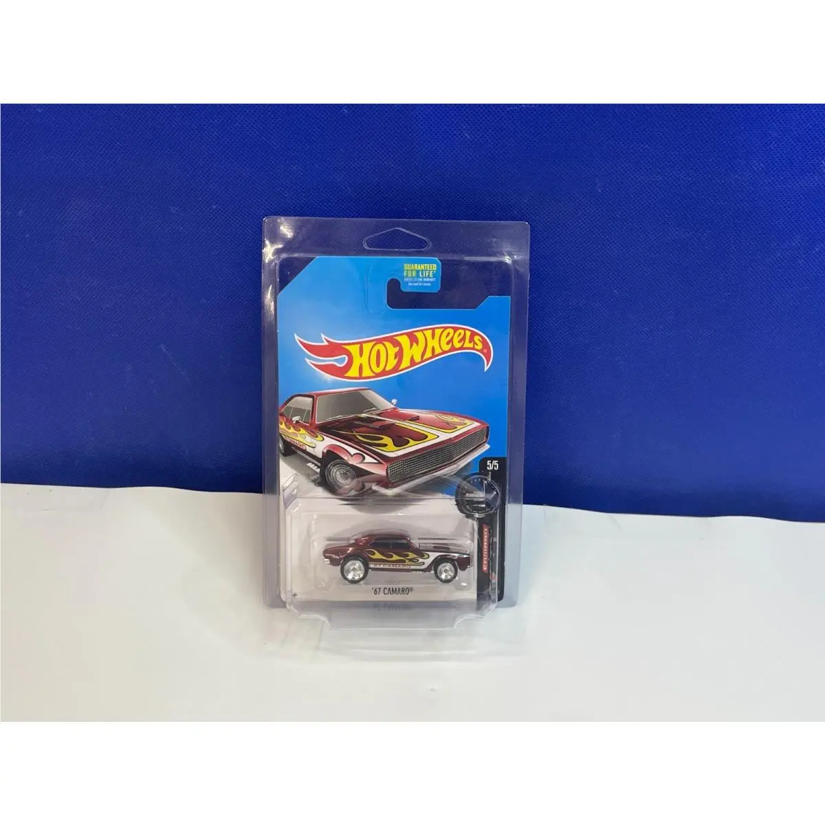 Hot Wheels 1/64 Scale Super Treasure Hunt 1967 Chevrolet Camaro W/ Protecto