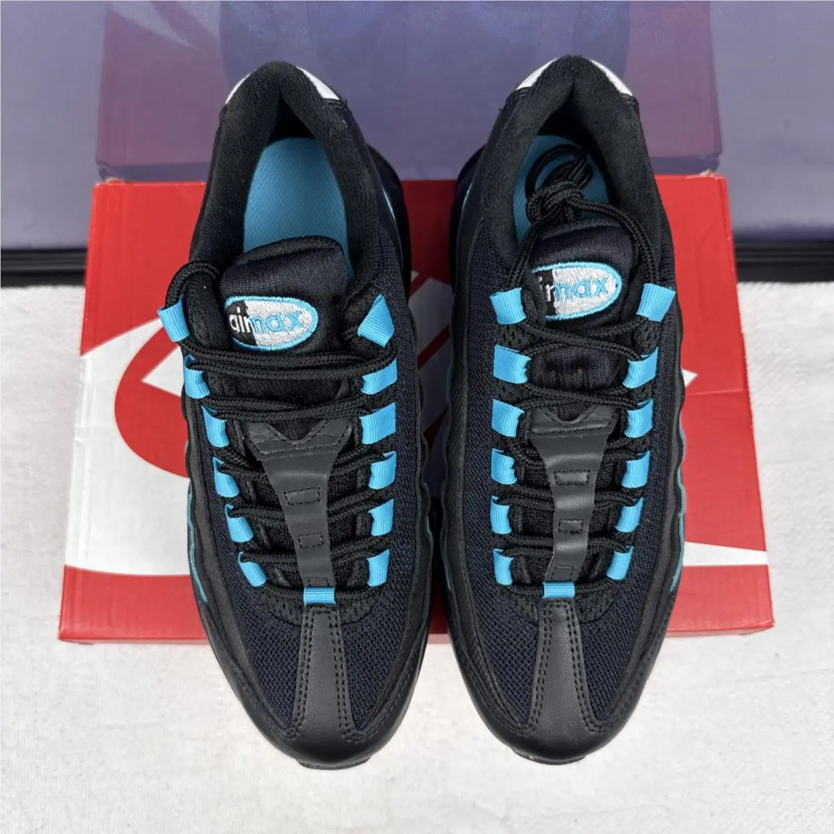 Nike shoes - Black (UPC: 0198485793217) 2