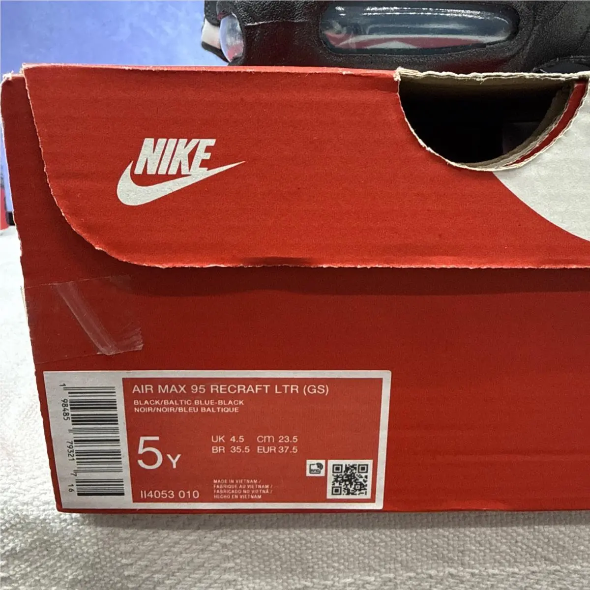 Nike shoes - Black (UPC: 0198485793217) 7