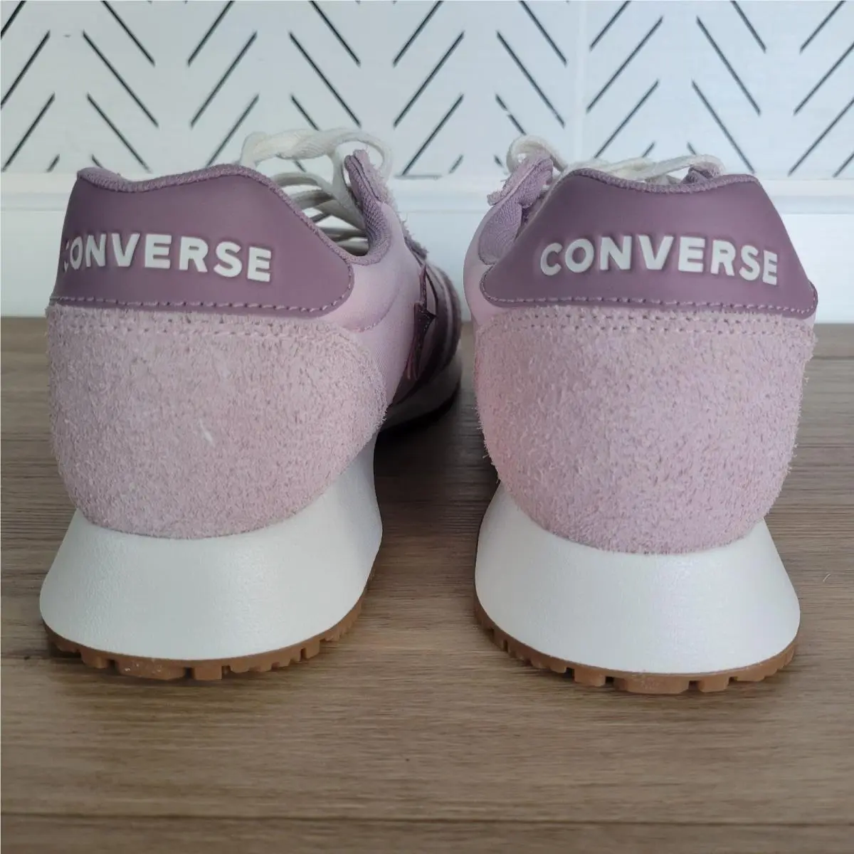 Converse shoes - RUN STAR TRAINER OX - RUN STAR TRAINER - Pink (UPC: 194435601304) 2
