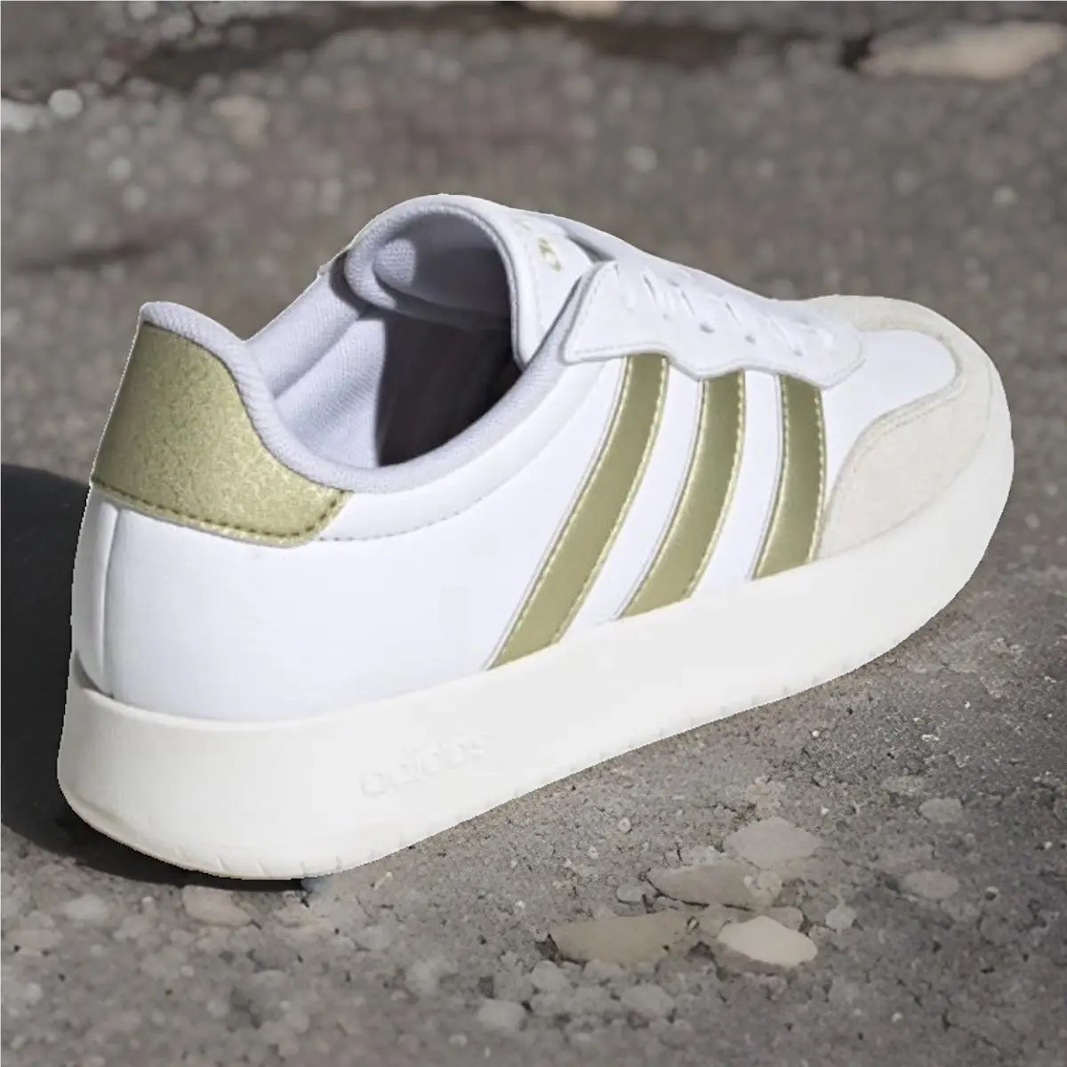 Adidas shoes - adidas Barreda Decode - Barreda Decode - JR1191 - Cloud White / Gold Metallic / Alumina 1