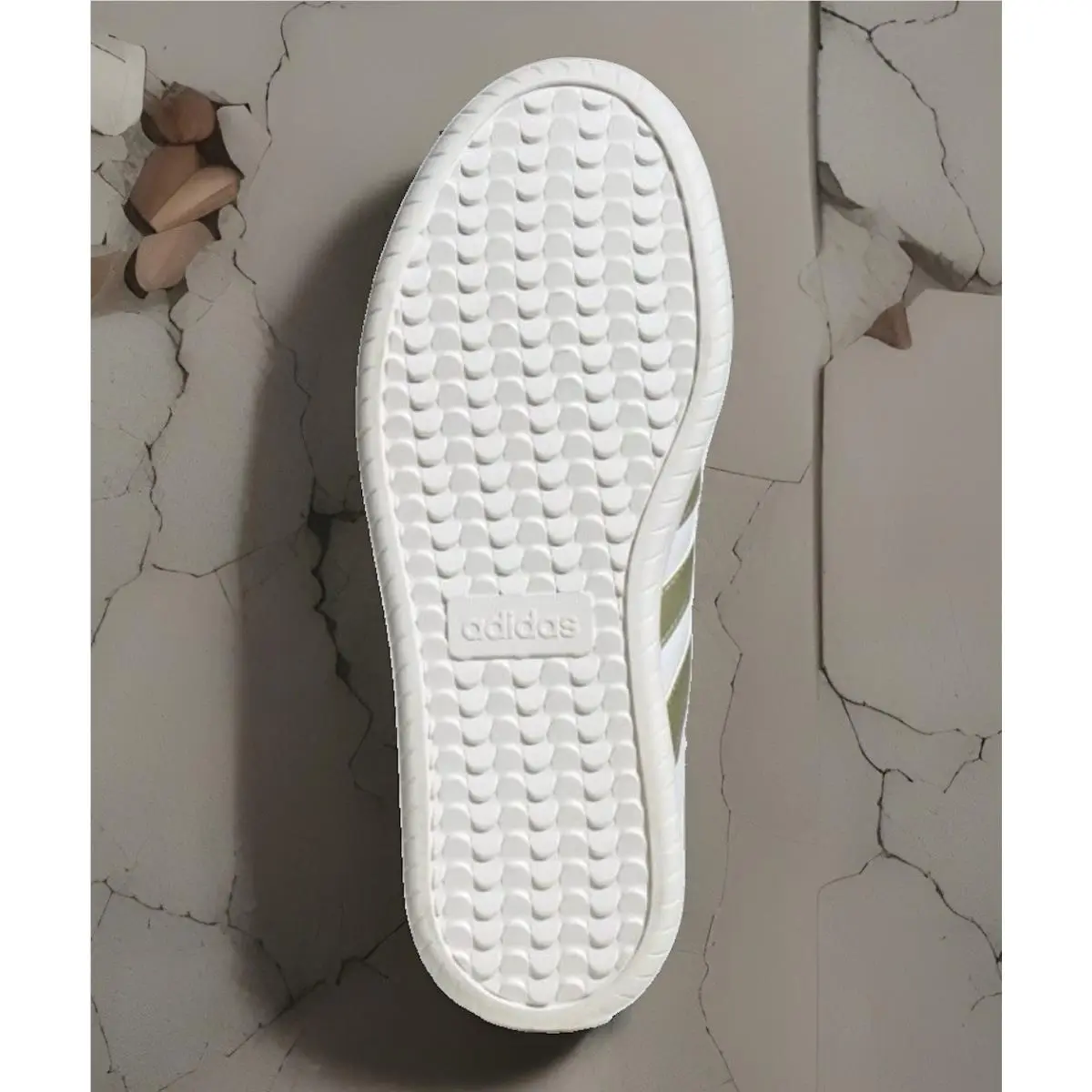 Adidas shoes - adidas Barreda Decode - Barreda Decode - JR1191 - Cloud White / Gold Metallic / Alumina 3