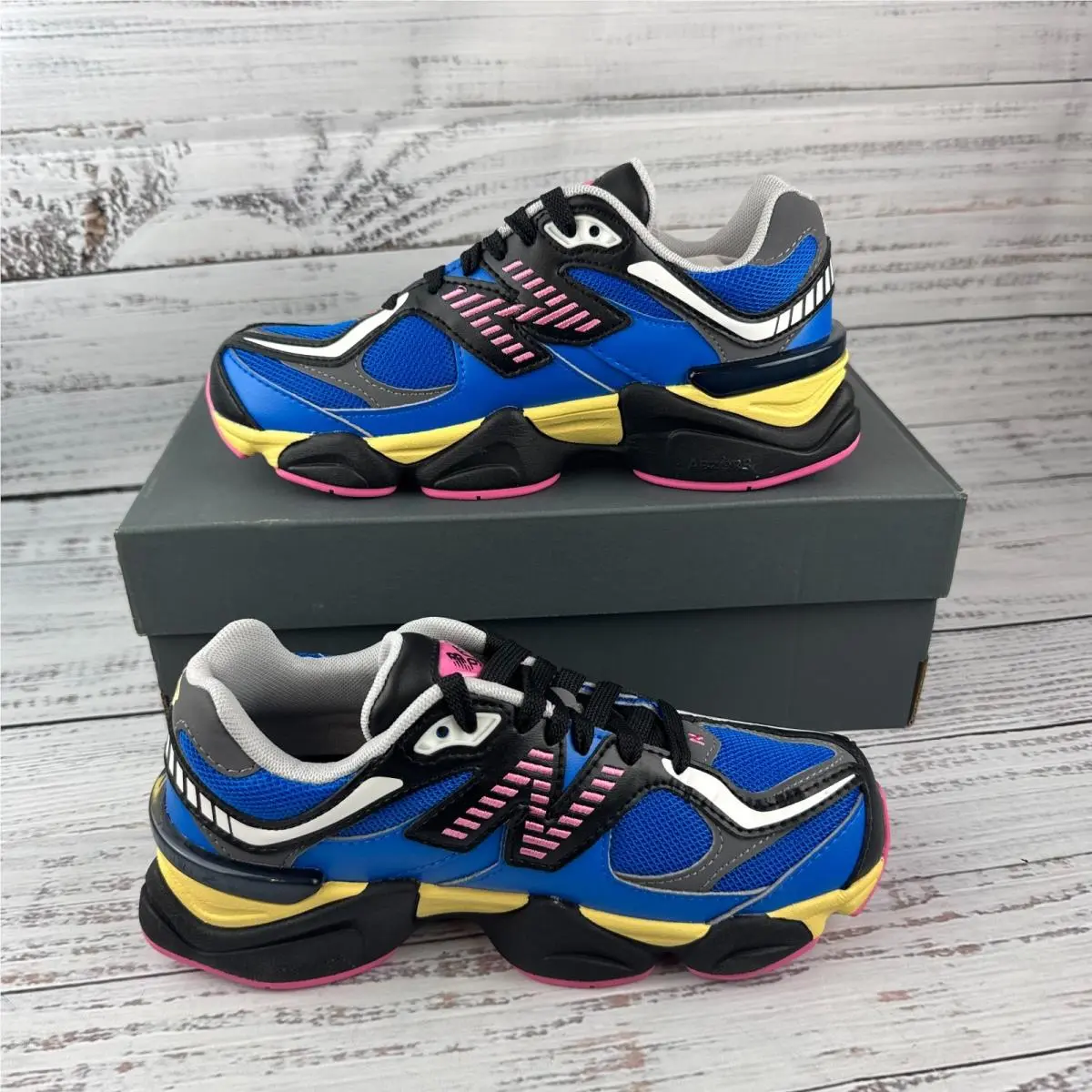 New Balance shoes - New Balance 9060 - Blue (UPC: 197967228674) 0