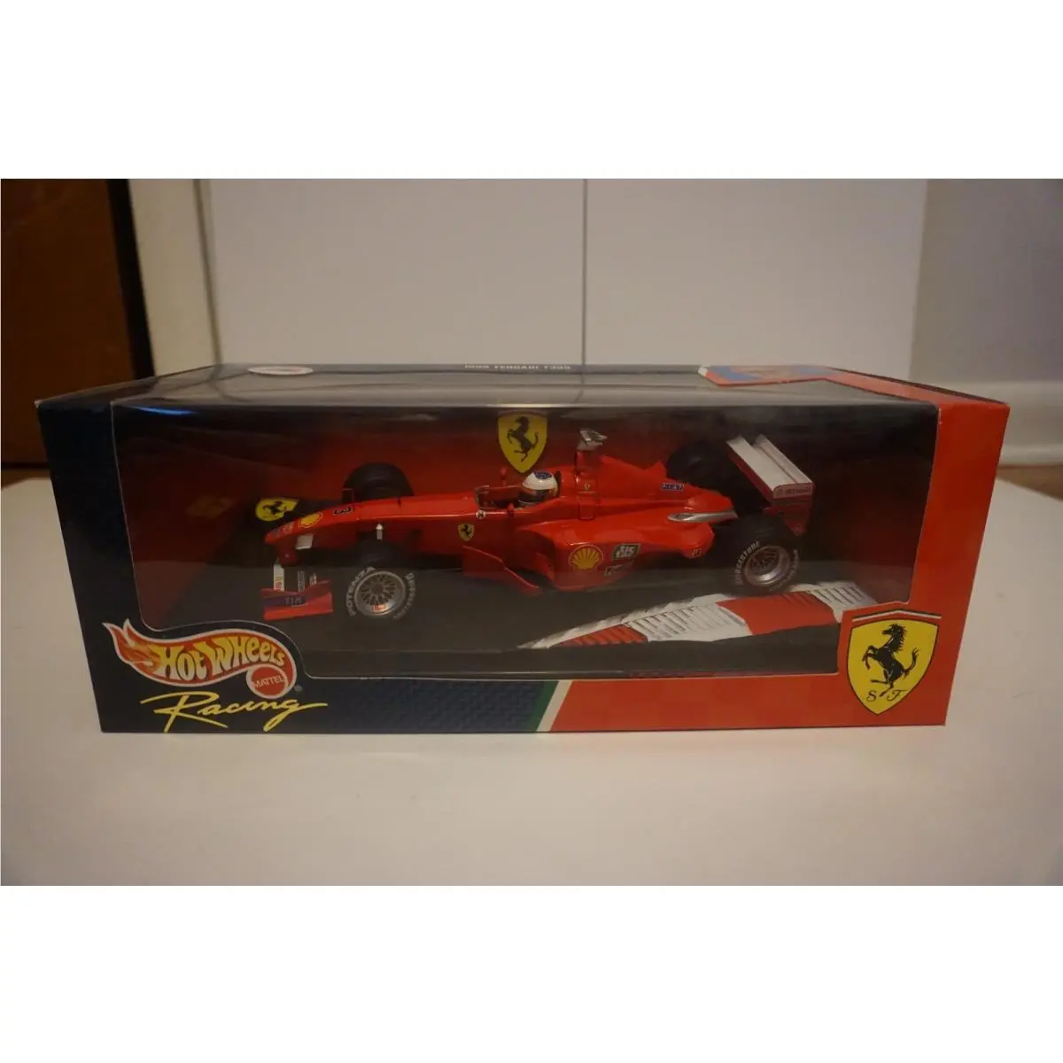 1/18 Hotwheels Racing Michael Schumacher 1999 Ferrari F399 1289