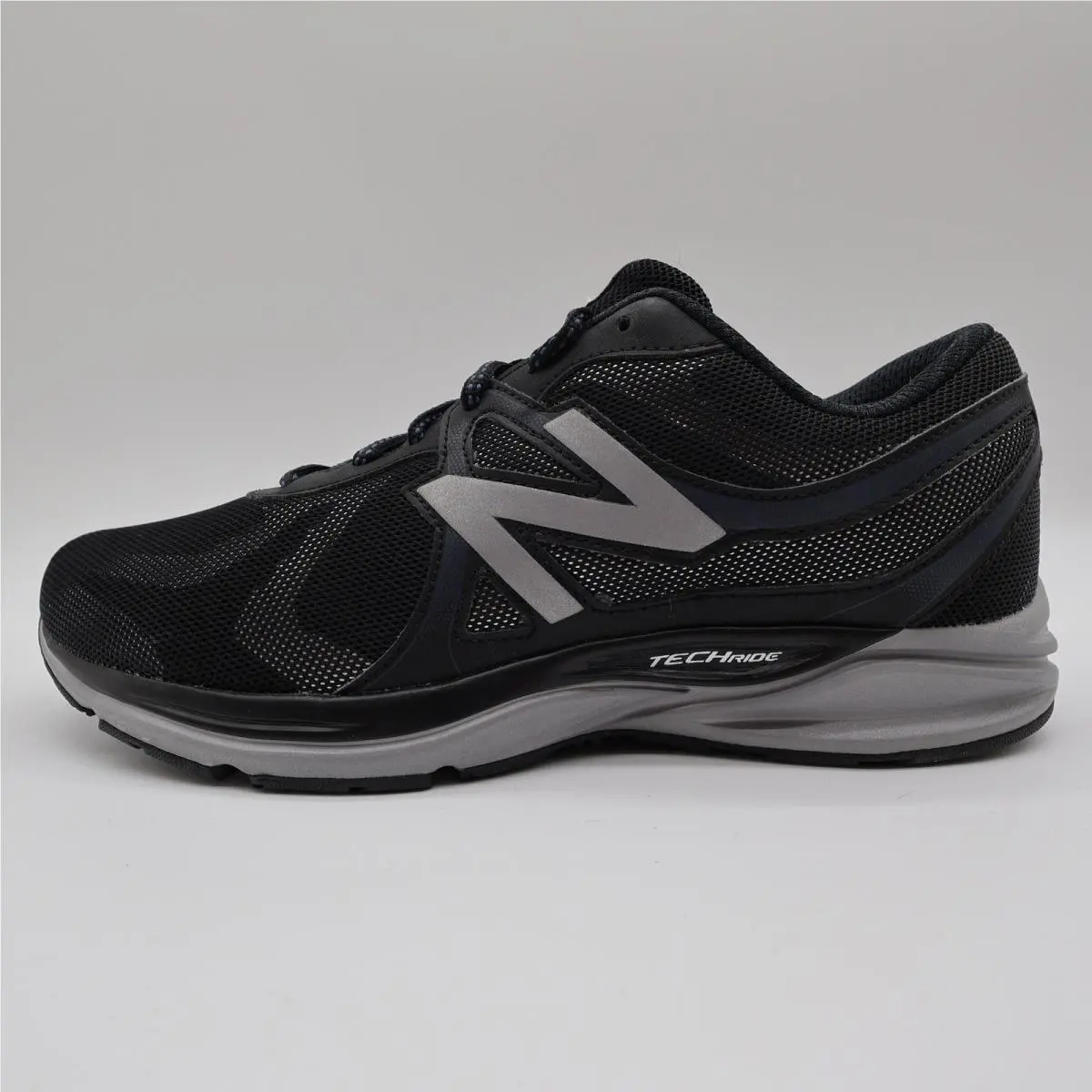 New Balance shoes - New Balance 580v5 - Black 8