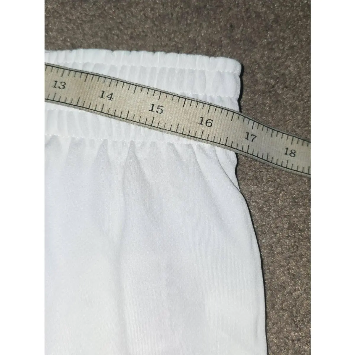 Nike clothing - White 2