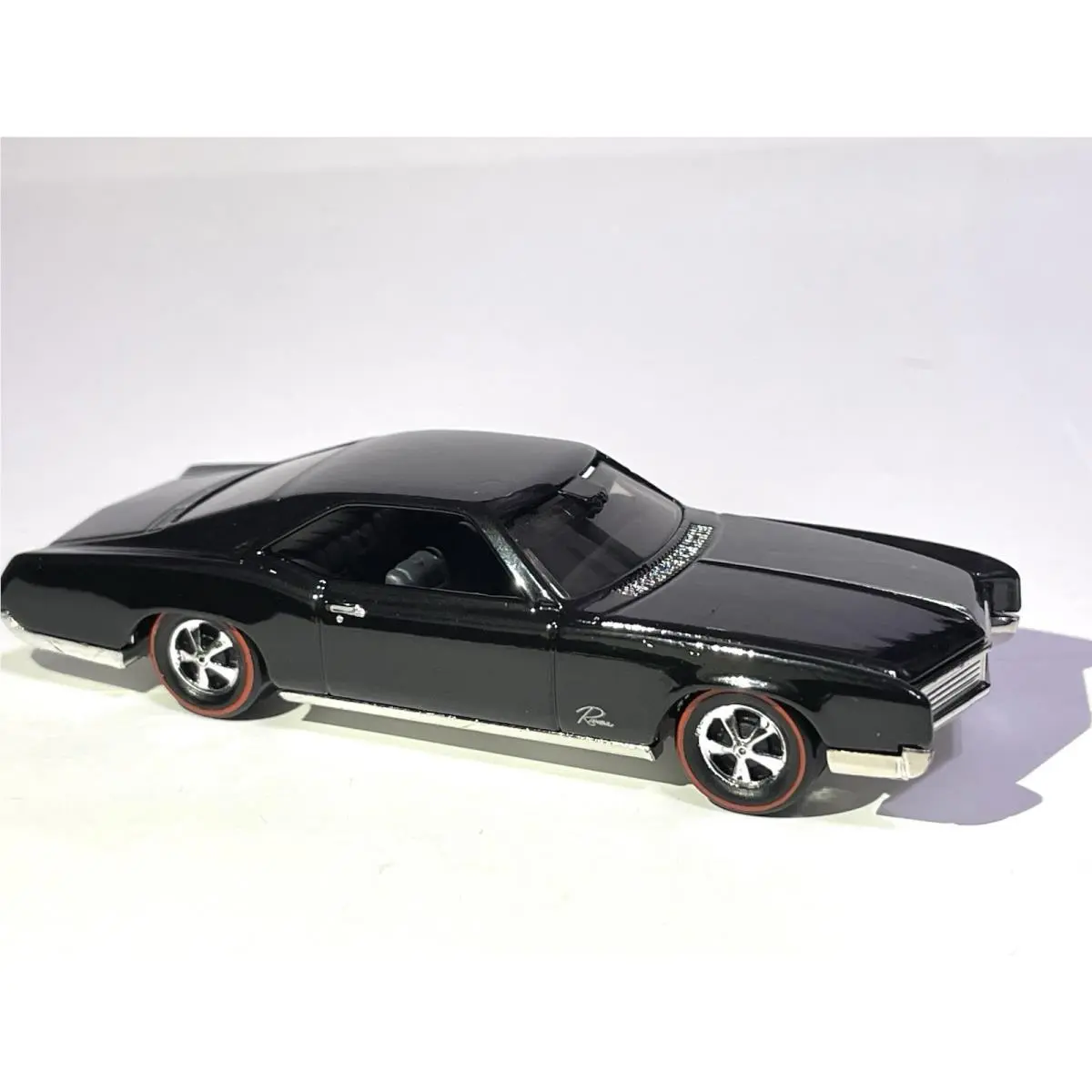 Hot Wheels Custom Made Redline W/ Error - Buick Riviera Series Black