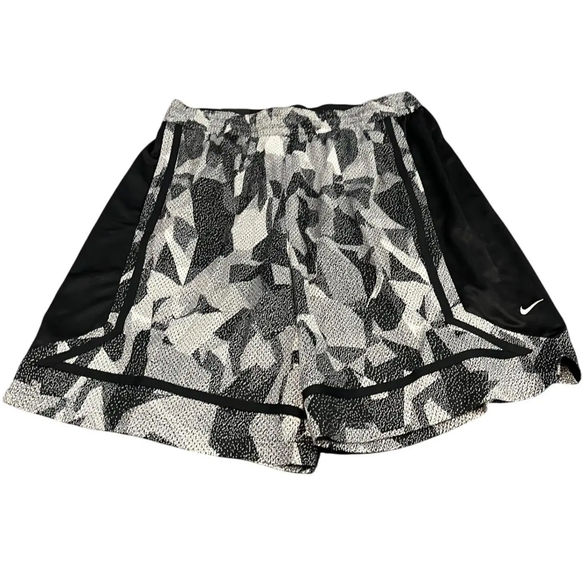 Nike Kyrie Basketball Shorts Mens Xxl Black White Geometric Camo AJ3455-104