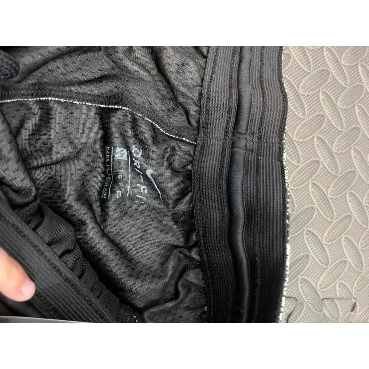 Nike clothing - Black 5