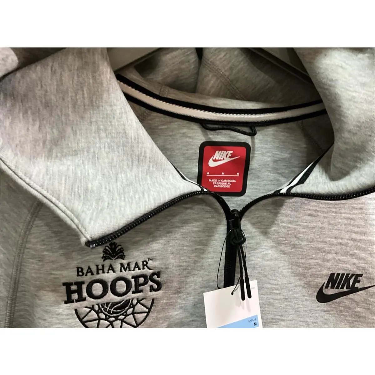 Nike clothing - Gray 9