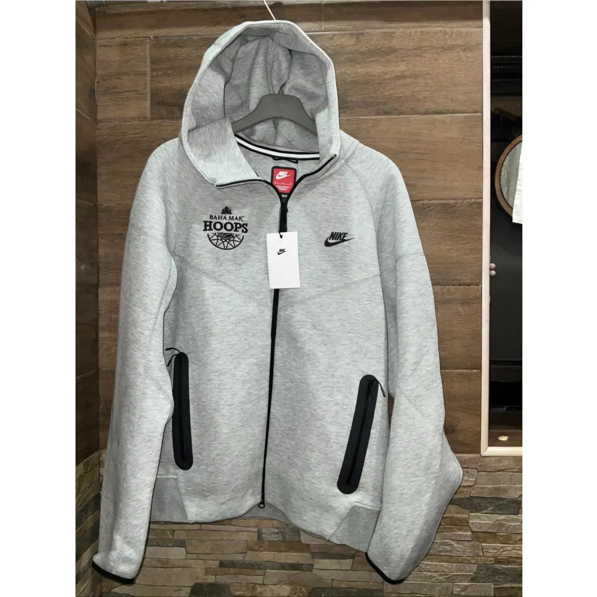 Nike clothing - Gray 4