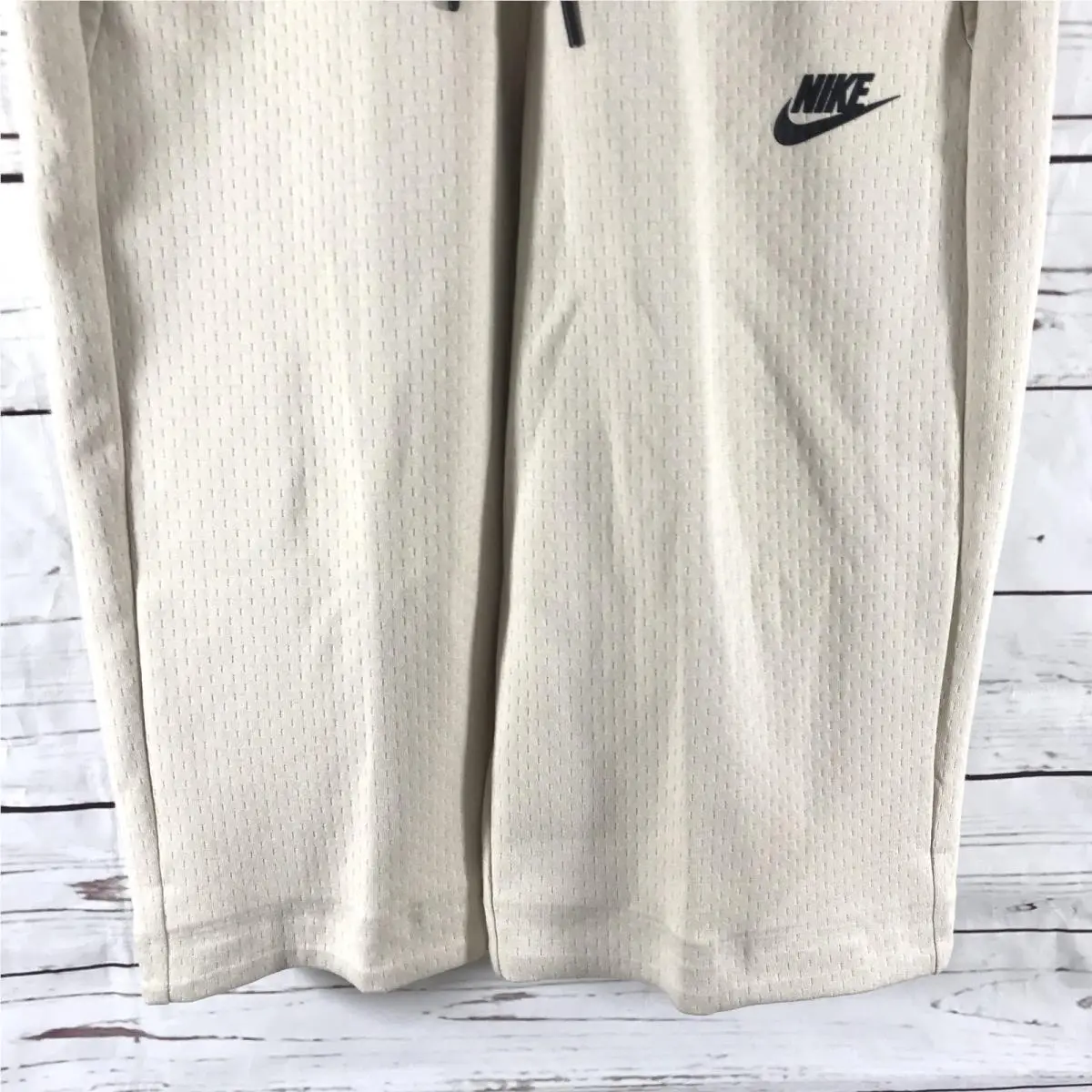 Nike clothing - Nike - Beige (UPC: 886691217015) 1