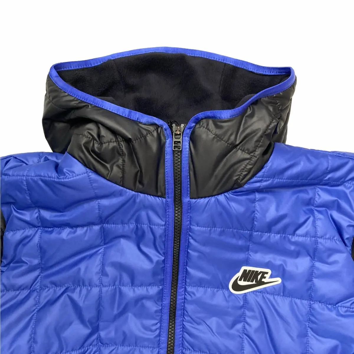 Nike clothing - Blue (UPC: 194494649903) 0